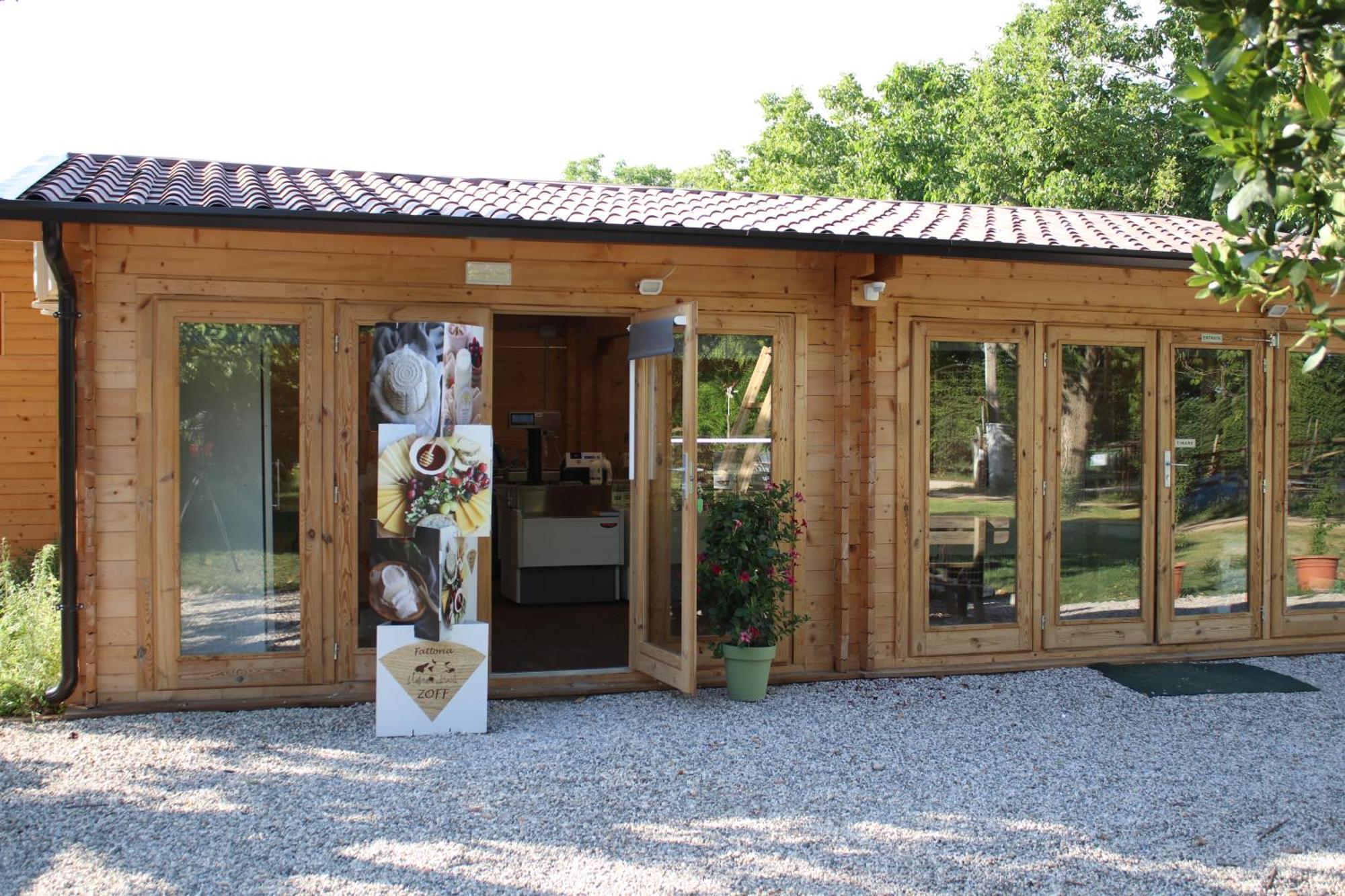 Agriturismo Borg Da Ocjs Medea Exteriör bild