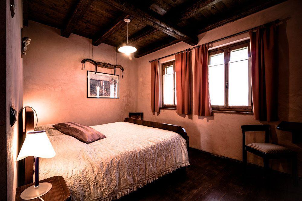 Agriturismo Borg Da Ocjs Medea Exteriör bild